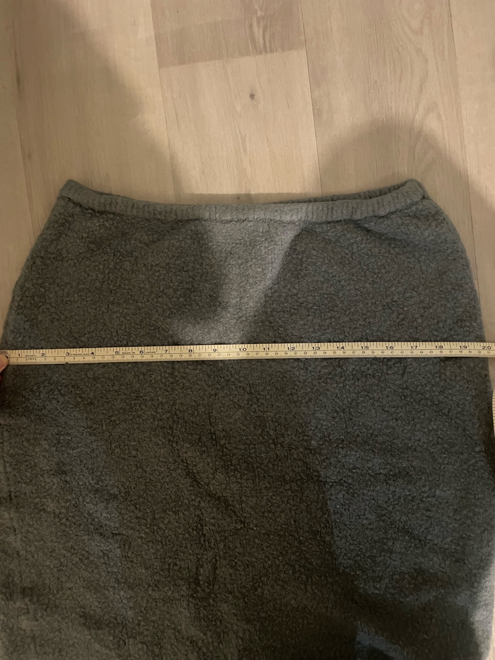 Cozy Gray Two-Piece Maxi Skirt Set - Picture 4 of 5